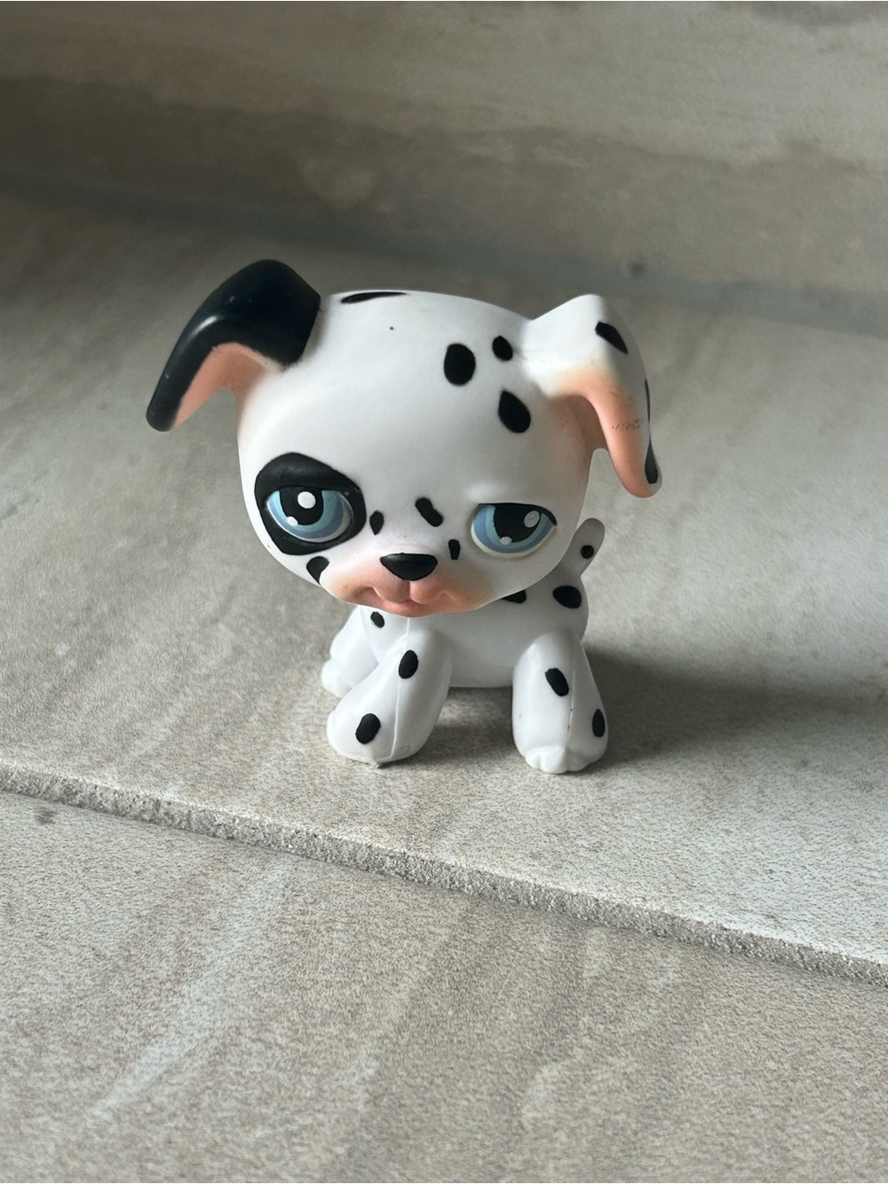 Y2K 2004 Littlest Pet Shop White Dalmatian #44